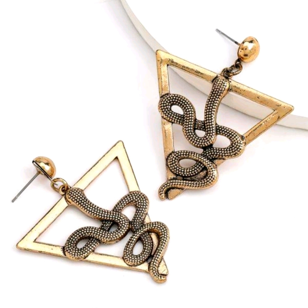 Snake Detailed Earrings